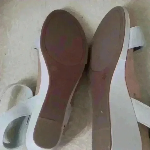 LUCKY Brand Women's Sandals - Picture 5 of 10